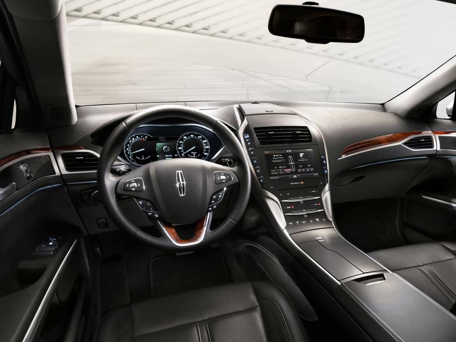  Lincoln MKZ 2012 года  (фото 7 из 12)